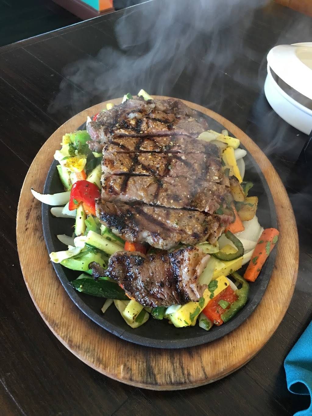 Mannys Uptown Tex-Mex | restaurant | 151 Nolen Dr #100, Southlake, TX 76092, USA | 8177491616 OR +1 817-749-1616