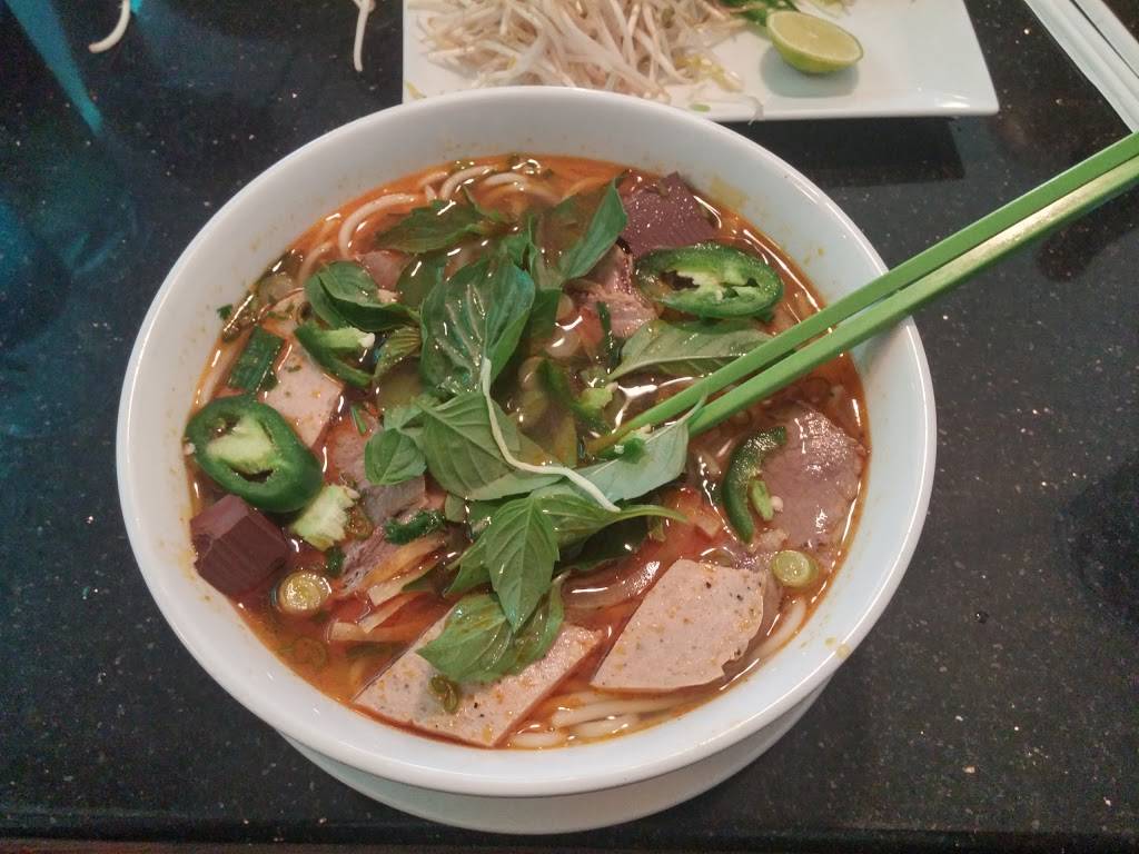 Hong Yen | restaurant | 2926 S Campbell Ave, Springfield, MO 65807, USA | 4173513915 OR +1 417-351-3915