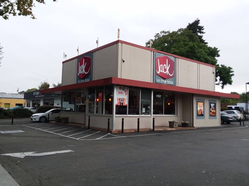 Jack in the Box | restaurant | 2197 San Pablo Ave, Berkeley, CA 94702, USA | 5108413574 OR +1 510-841-3574