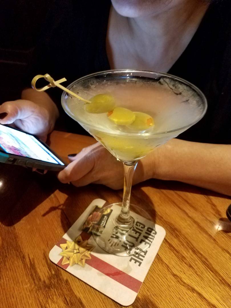 Outback Steakhouse | restaurant | 166 S Gary Ave, Bloomingdale, IL 60108, USA | 6305828914 OR +1 630-582-8914