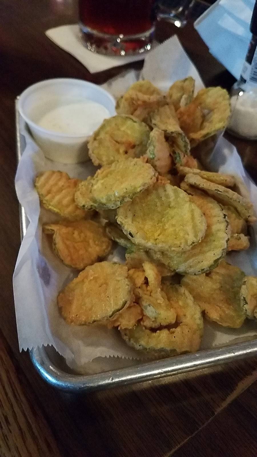 Fibs | restaurant | 105 W Main St, Rockton, IL 61072, USA | 8156246018 OR +1 815-624-6018