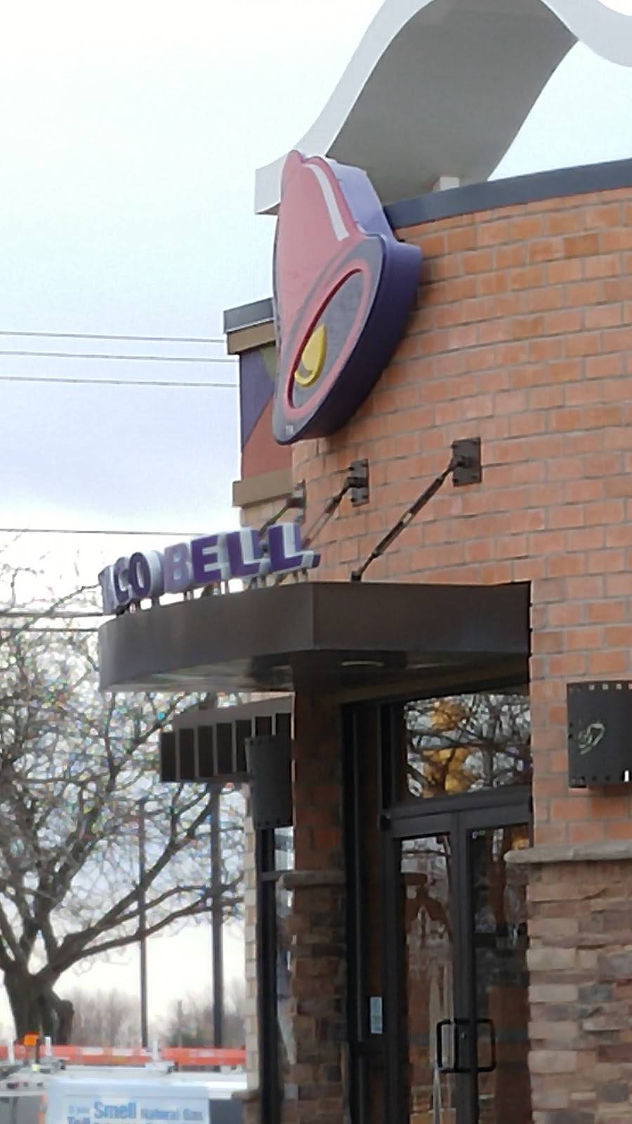 Taco Bell | meal takeaway | 6698 Pearl Rd, Parma Heights, OH 44130, USA | 4408851250 OR +1 440-885-1250