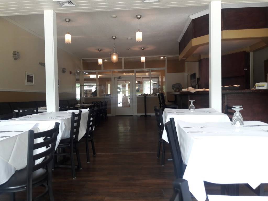 MINT - Lakeside Indian Dining & Bar - Restaurant | 435 Laurel St, Lee, MA  01238, USA