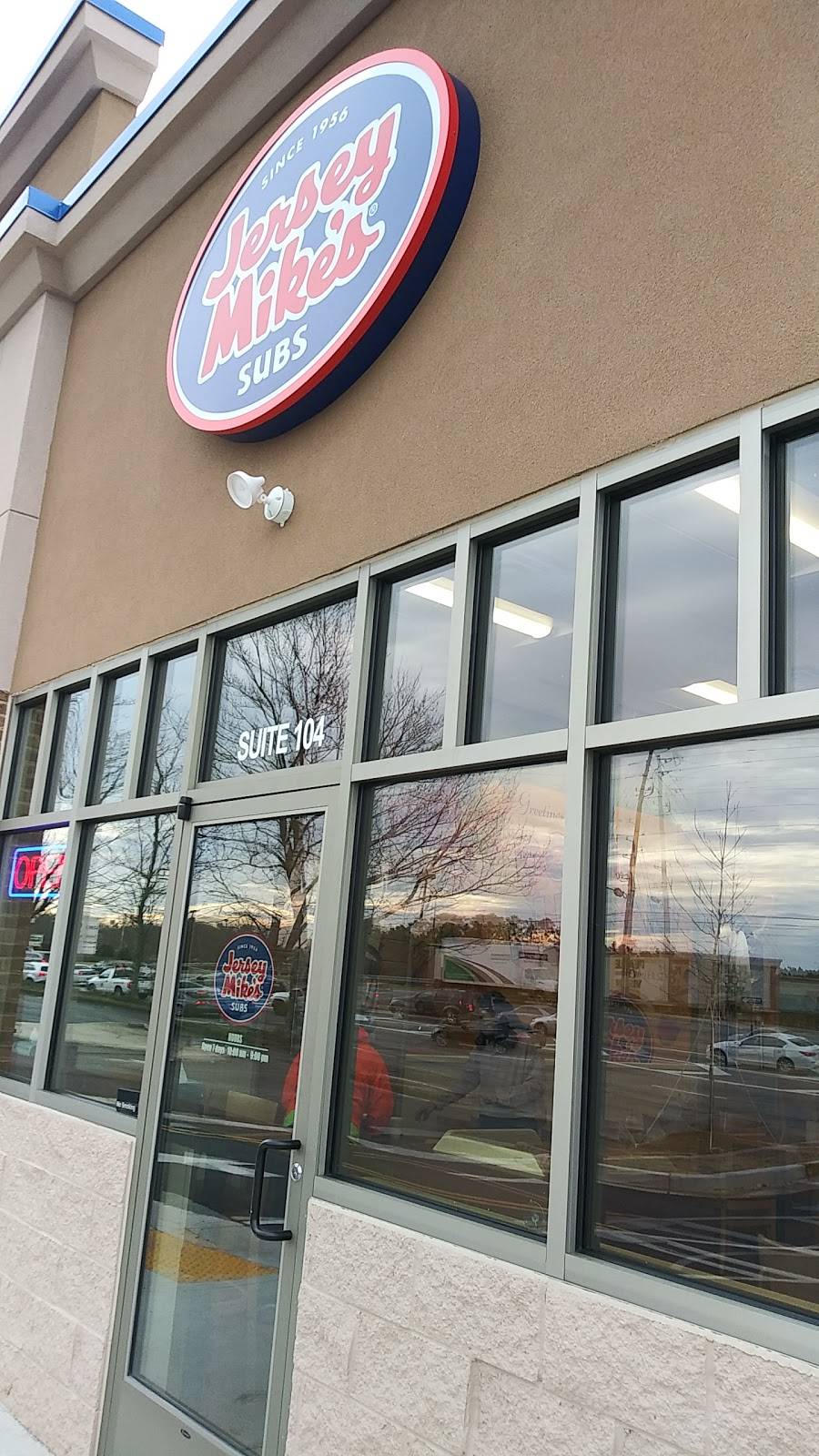 jersey mike's east west connector
