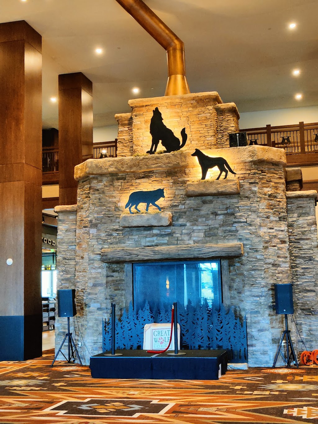 Great Wolf Lodge Water Park | Arizona - Restaurant | 7333 N Pima Rd