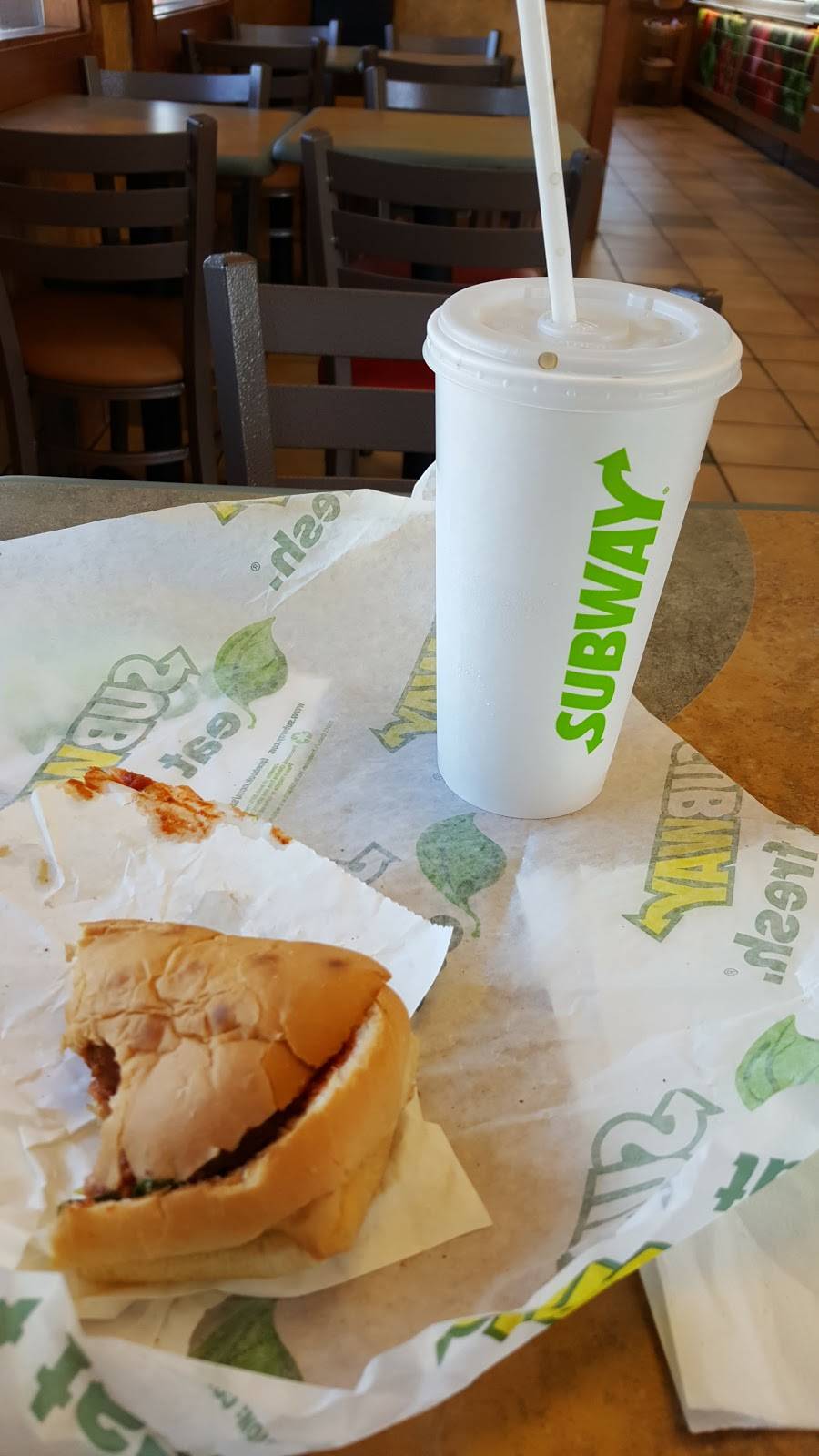 Subway Restaurants | restaurant | 113 W Main St, Gun Barrel City, TX 75156, USA | 9038800025 OR +1 903-880-0025