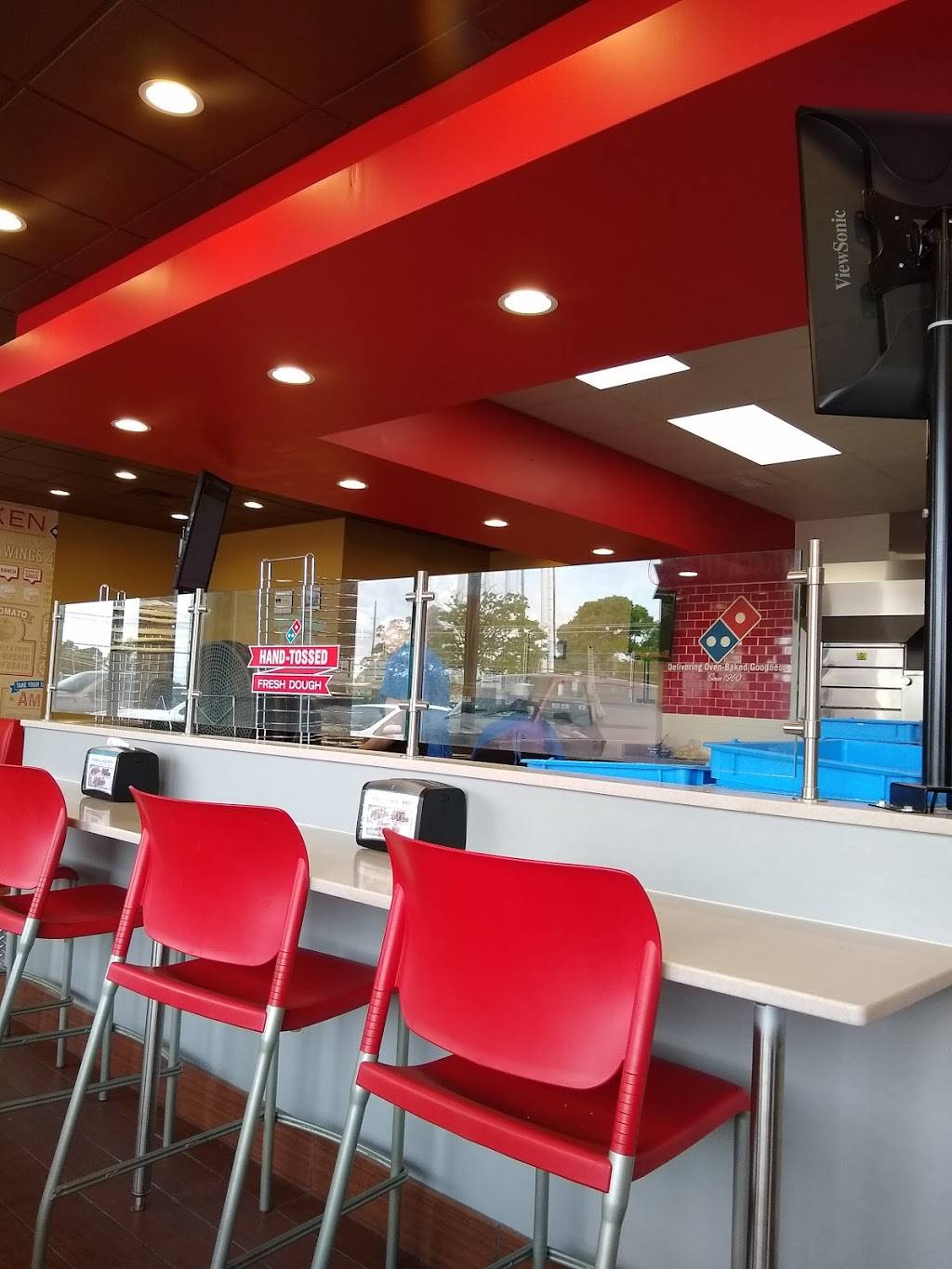 Dominos Pizza | meal delivery | 5111 Troup Hwy, Tyler, TX 75707, USA | 9039393131 OR +1 903-939-3131