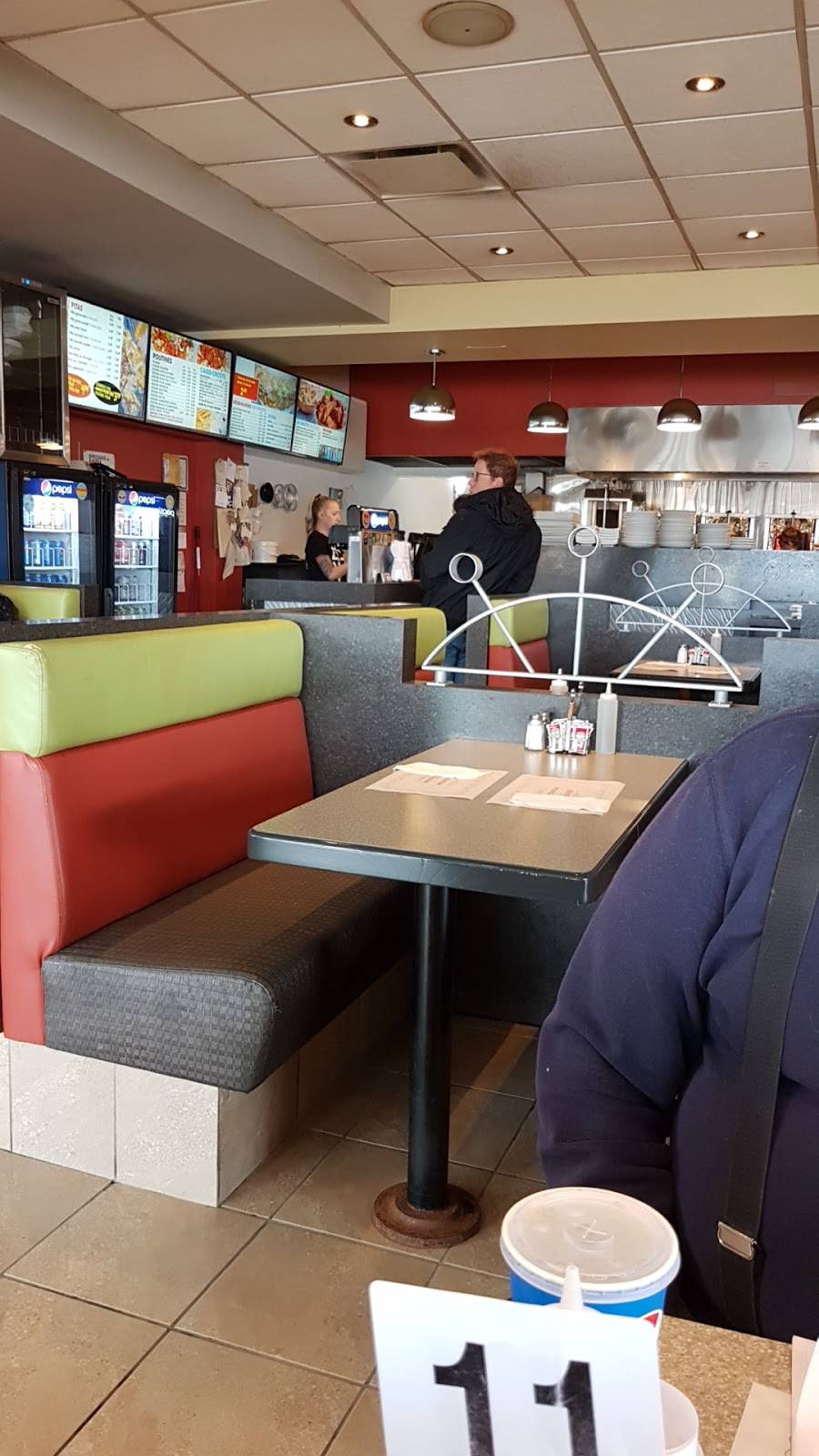 Super Gyros | meal delivery | 199 Boulevard DAnjou, Châteauguay, QC J6K 5B7, Canada | 4506915040 OR +1 450-691-5040