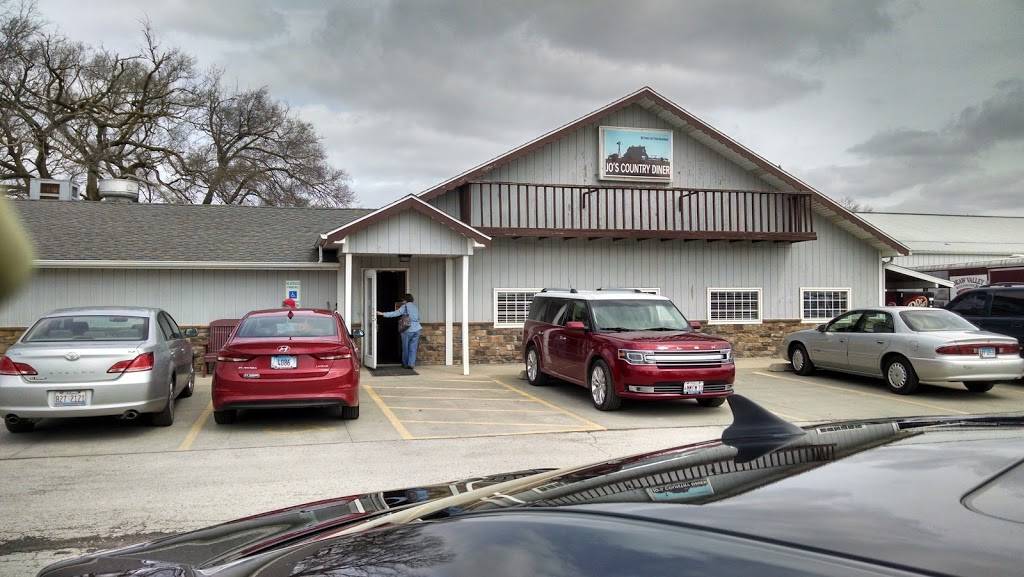 Jos Country Diner & Catering | restaurant | 398 IL-133, Arthur, IL 61911, USA | 2175432457 OR +1 217-543-2457