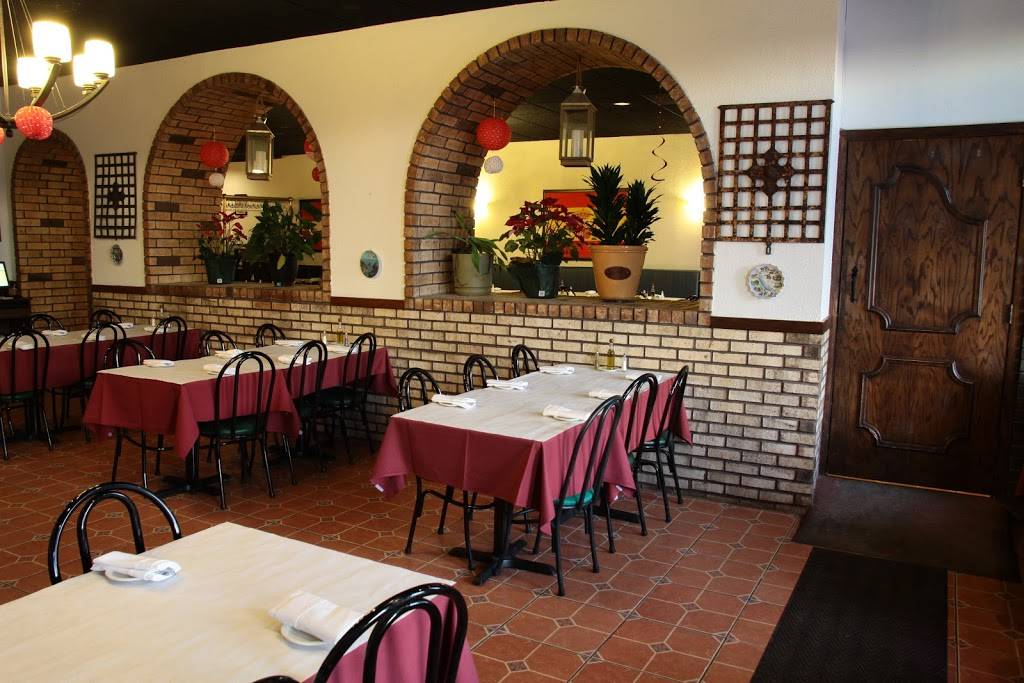 Cafe Marbella Tapas | restaurant | 5527 N Milwaukee Ave, Chicago, IL 60630, USA | 7738530128 OR +1 773-853-0128