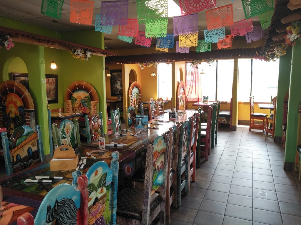 La Fiesta Mexican Restaurant | restaurant | 503 E Chestnut St, Junction City, KS 66441, USA | 7855794002 OR +1 785-579-4002