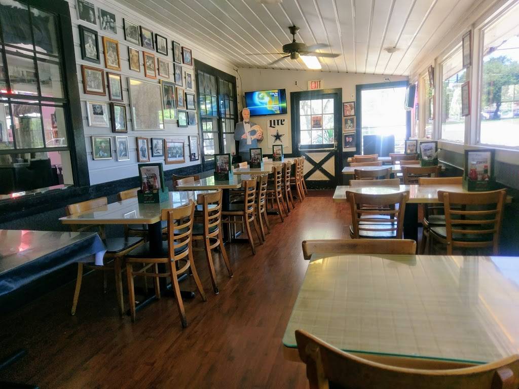 Ross Old Austin Cafe | restaurant | 11800 N Lamar Blvd, Austin, TX 78753, USA | 5128352414 OR +1 512-835-2414