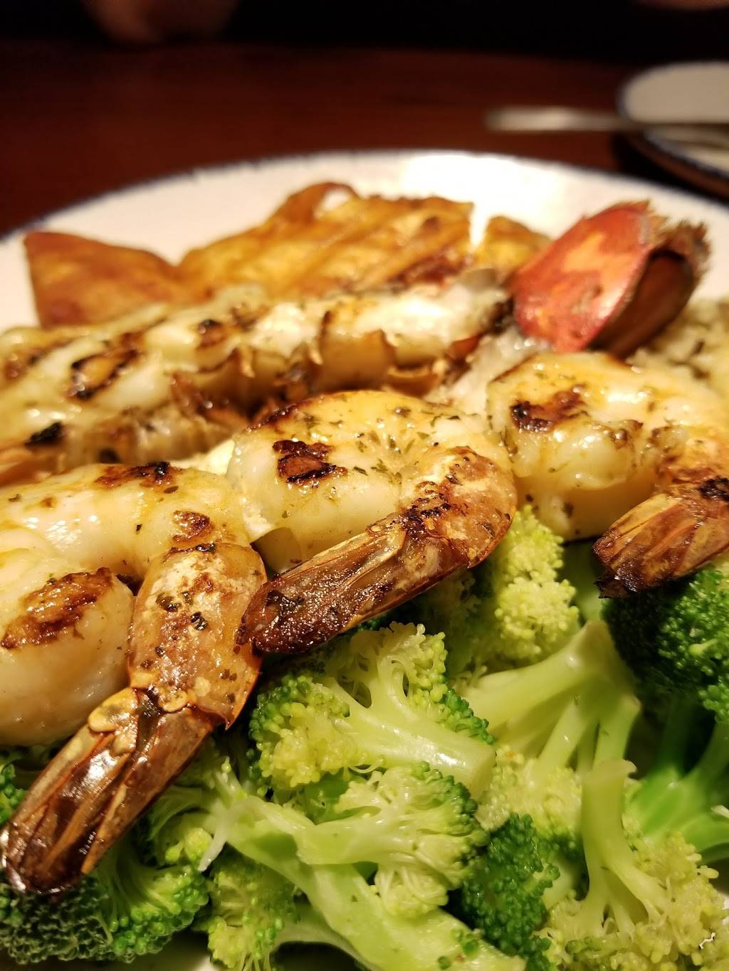 Red Lobster Restaurant 2255 South Rd Poughkeepsie Ny 12601 Usa [ 1365 x 1024 Pixel ]