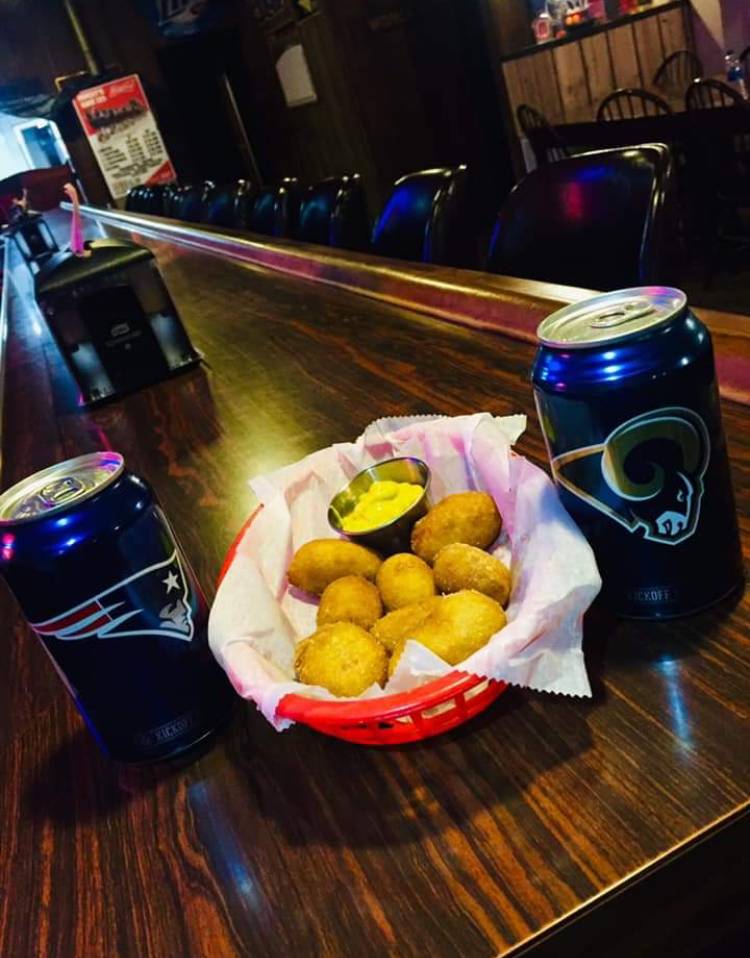 Cafe 721 | restaurant | 131 N Miami Ave, Bradford, OH 45308, USA | 9375413439 OR +1 937-541-3439
