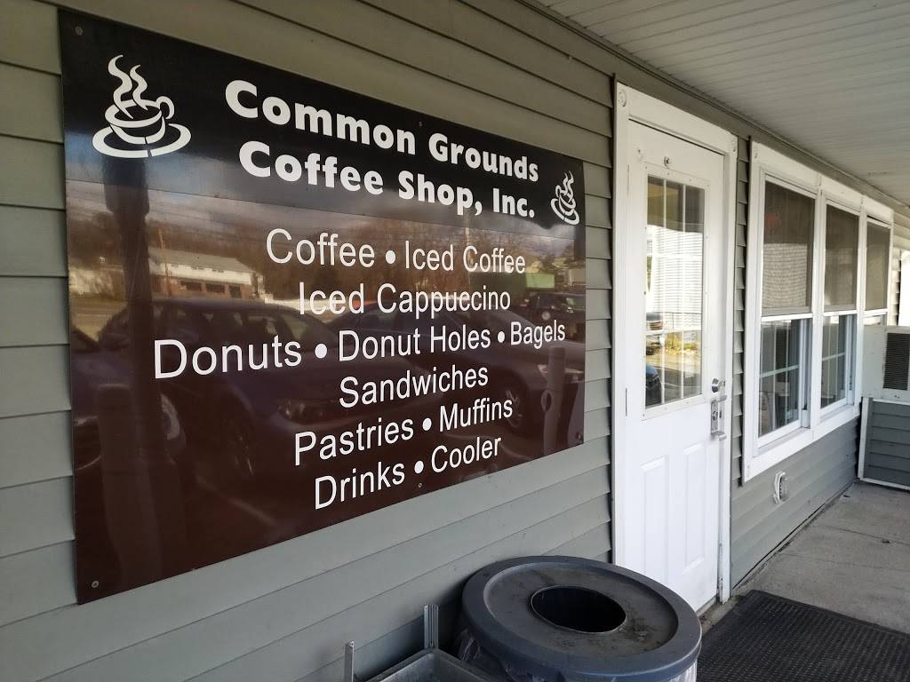 Common Grounds Coffee Shop | bakery | 101 E Main St, Merrimac, MA 01860, USA | 9783467600 OR +1 978-346-7600