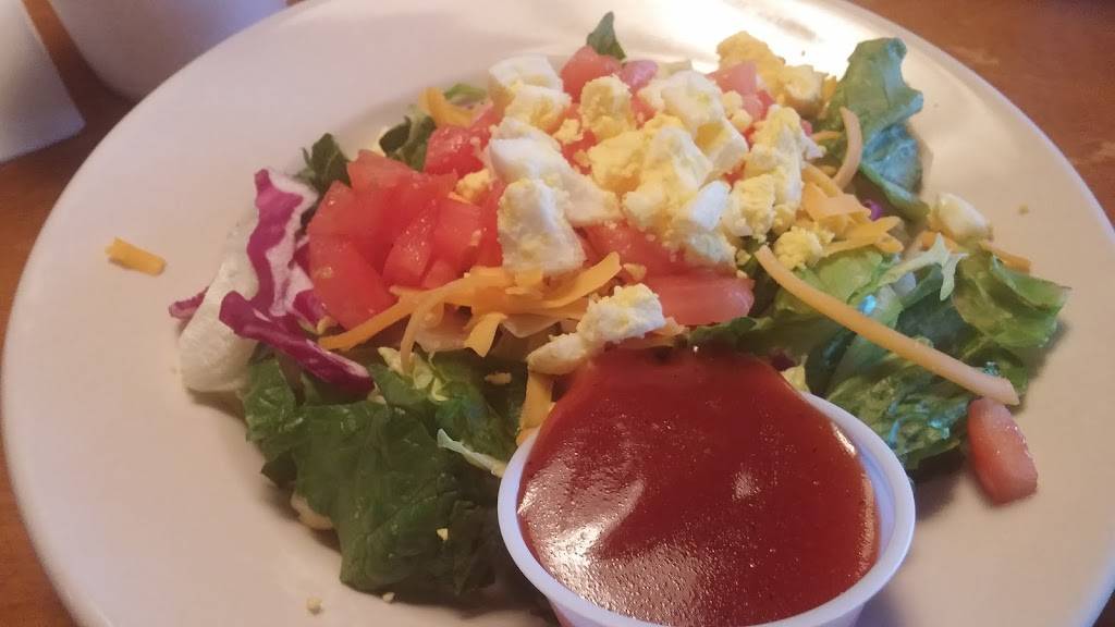 Texas Roadhouse | restaurant | 3786 Parkway, Pigeon Forge, TN 37863, USA | 8652861543 OR +1 865-286-1543