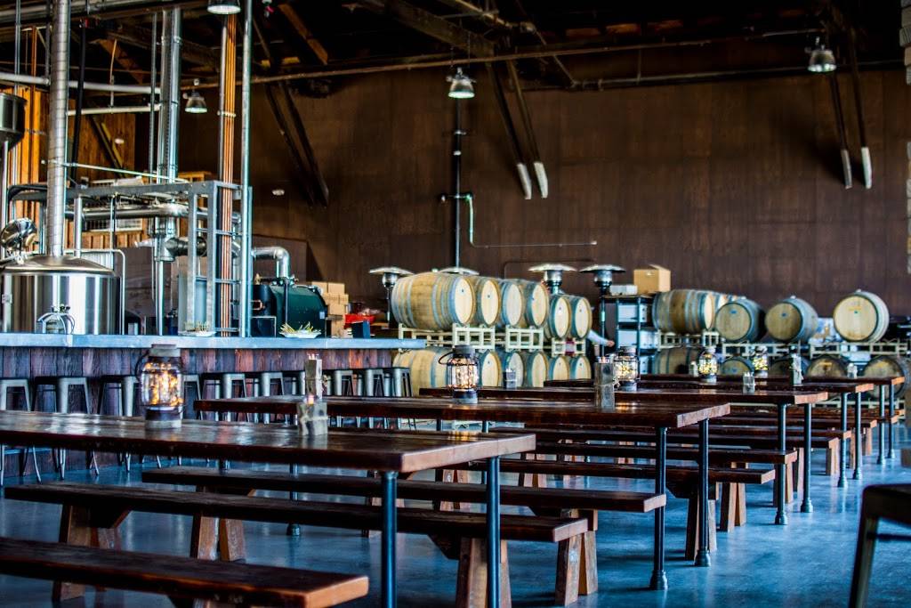 Mare Island Brewing Co. (Coal Shed Brewery) | restaurant | 851 Waterfront Ave, Vallejo, CA 94592, USA | 70755630003 OR +1 707-556-3000 ext. 3