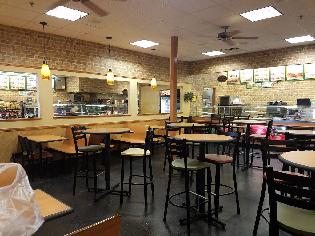 Subway | restaurant | 2502 Indianhead Rd, Fort Benning, GA 31905, USA | 7066878274 OR +1 706-687-8274