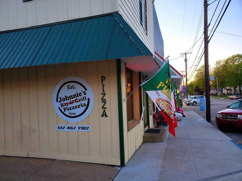 Johnnie's Pizzeria (O Town Pizza) - Meal delivery | 102 N Main St ...