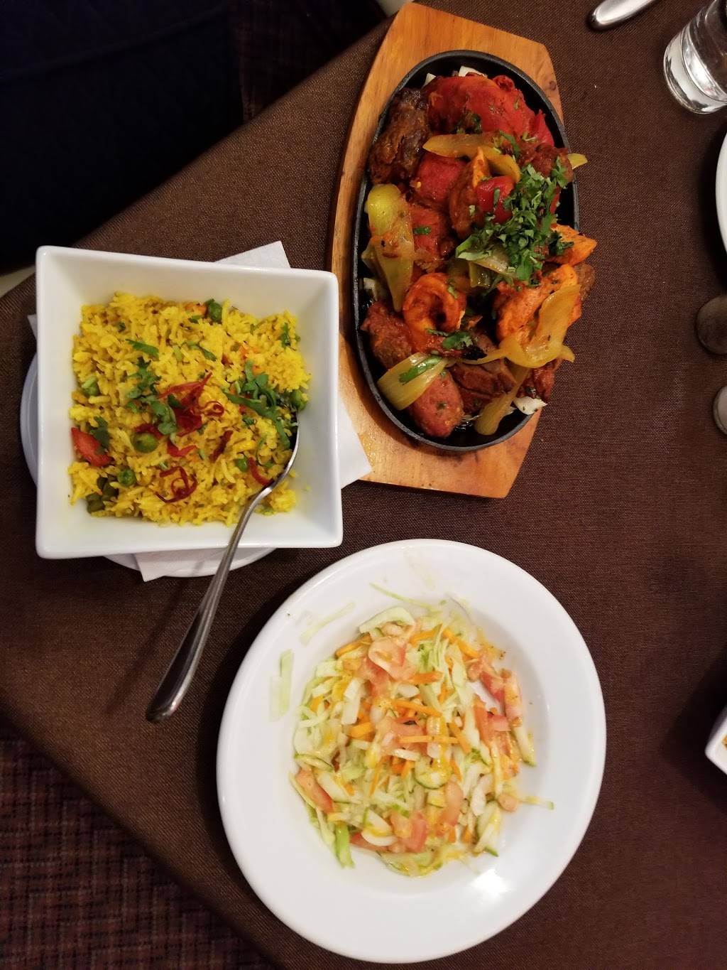 Masala Palace | meal delivery | 4961-D Chemin Queen Mary, Montréal, QC H3W 1X4, Canada | 5147315277 OR +1 514-731-5277