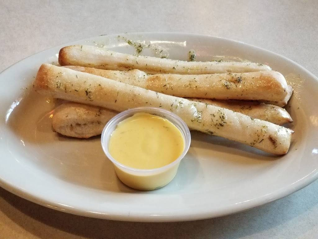 Pizza King | restaurant | 321 W State Blvd, Fort Wayne, IN 46808, USA | 2604832163 OR +1 260-483-2163