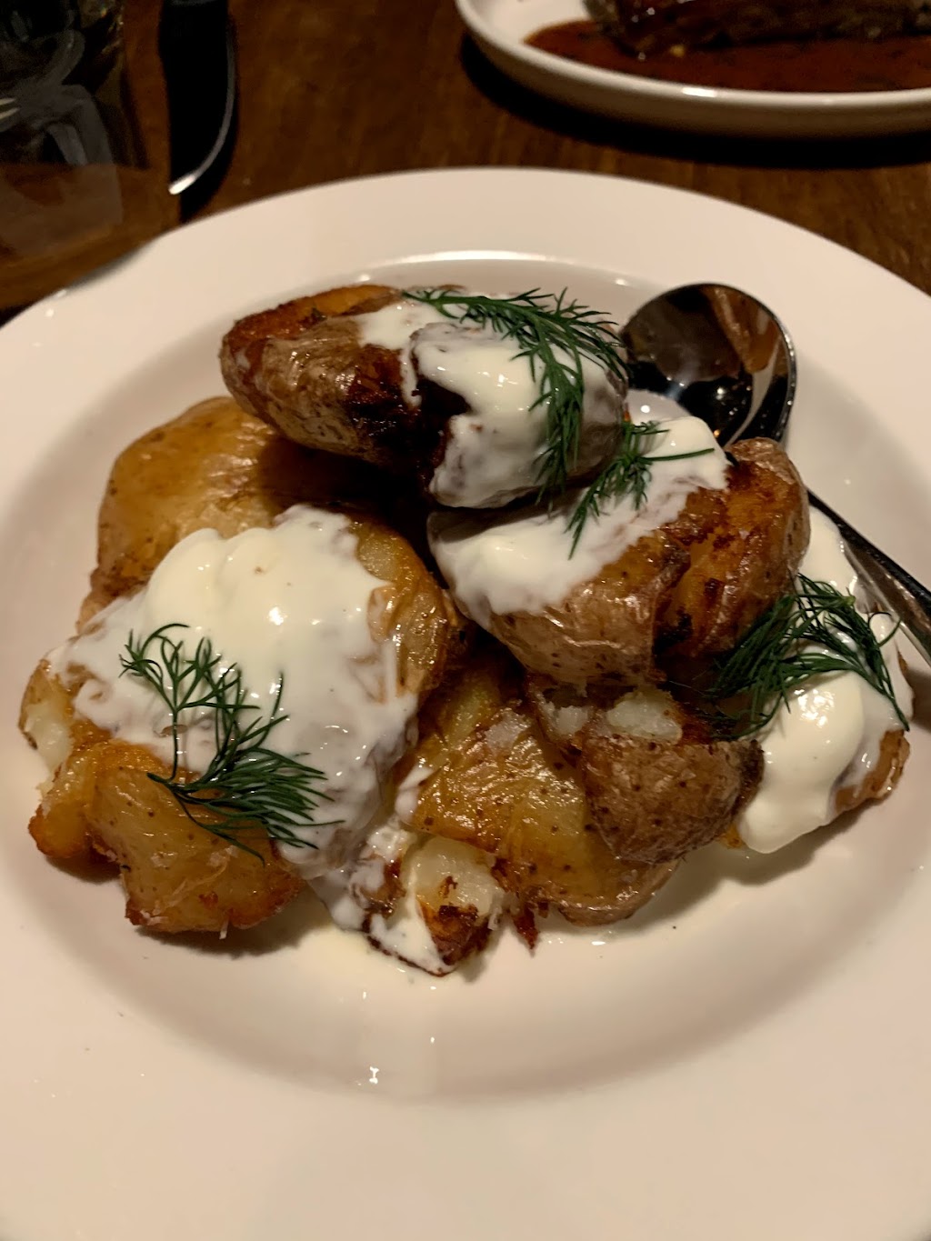 Helen | restaurant | 2013 2nd Ave N, Birmingham, AL 35203, USA | 2054387000 OR +1 205-438-7000
