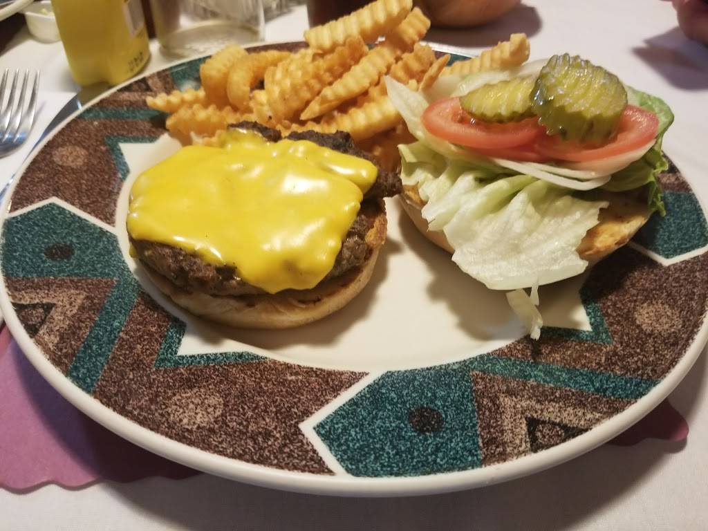 Valentines Restaurant | restaurant | 205 S State St, Freeburg, IL 62243, USA | 6185399169 OR +1 618-539-9169