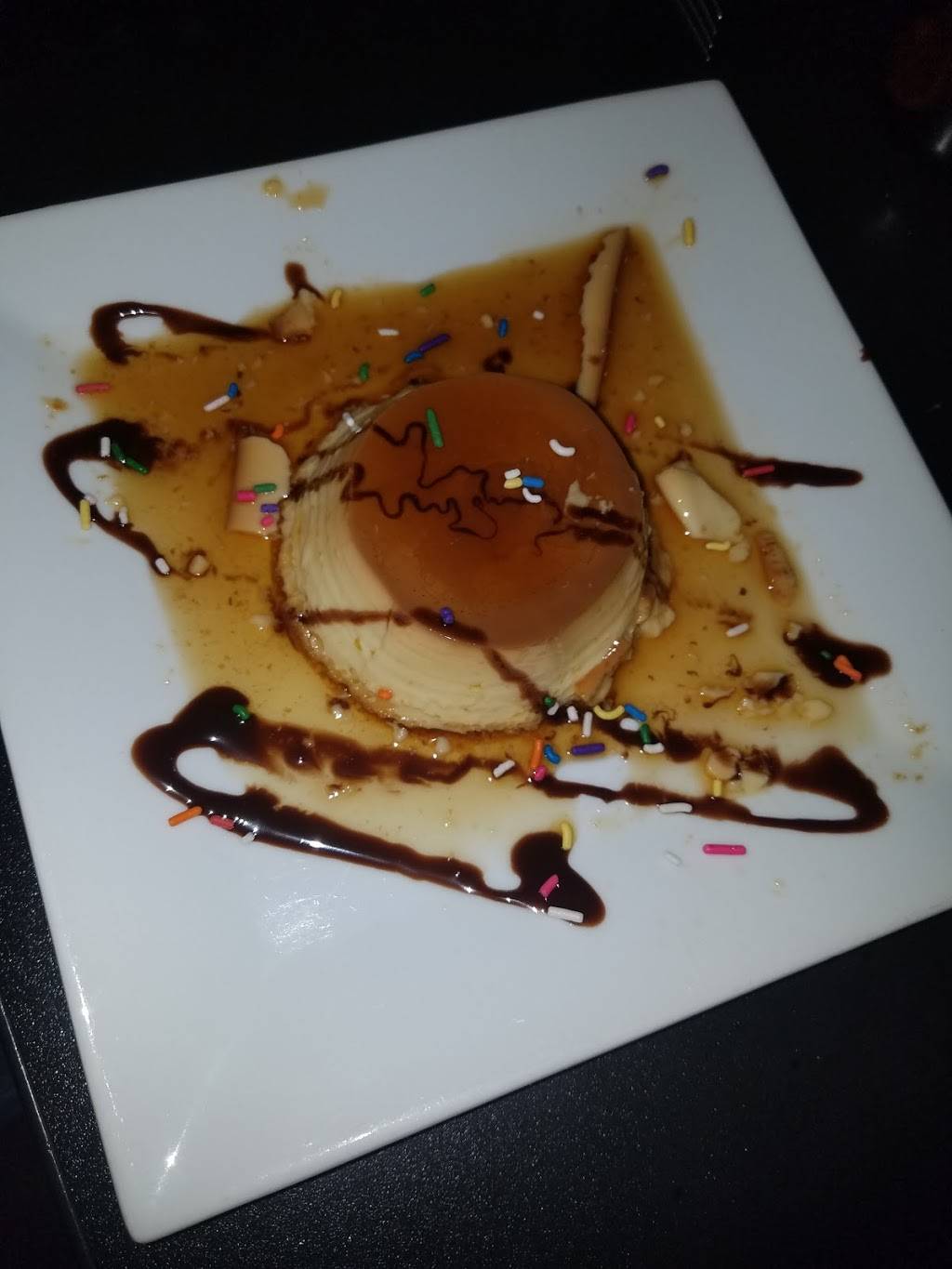Guzmans restaurant | restaurant | 1150 12th St, Carlyle, IL 62231, USA | 6185948310 OR +1 618-594-8310