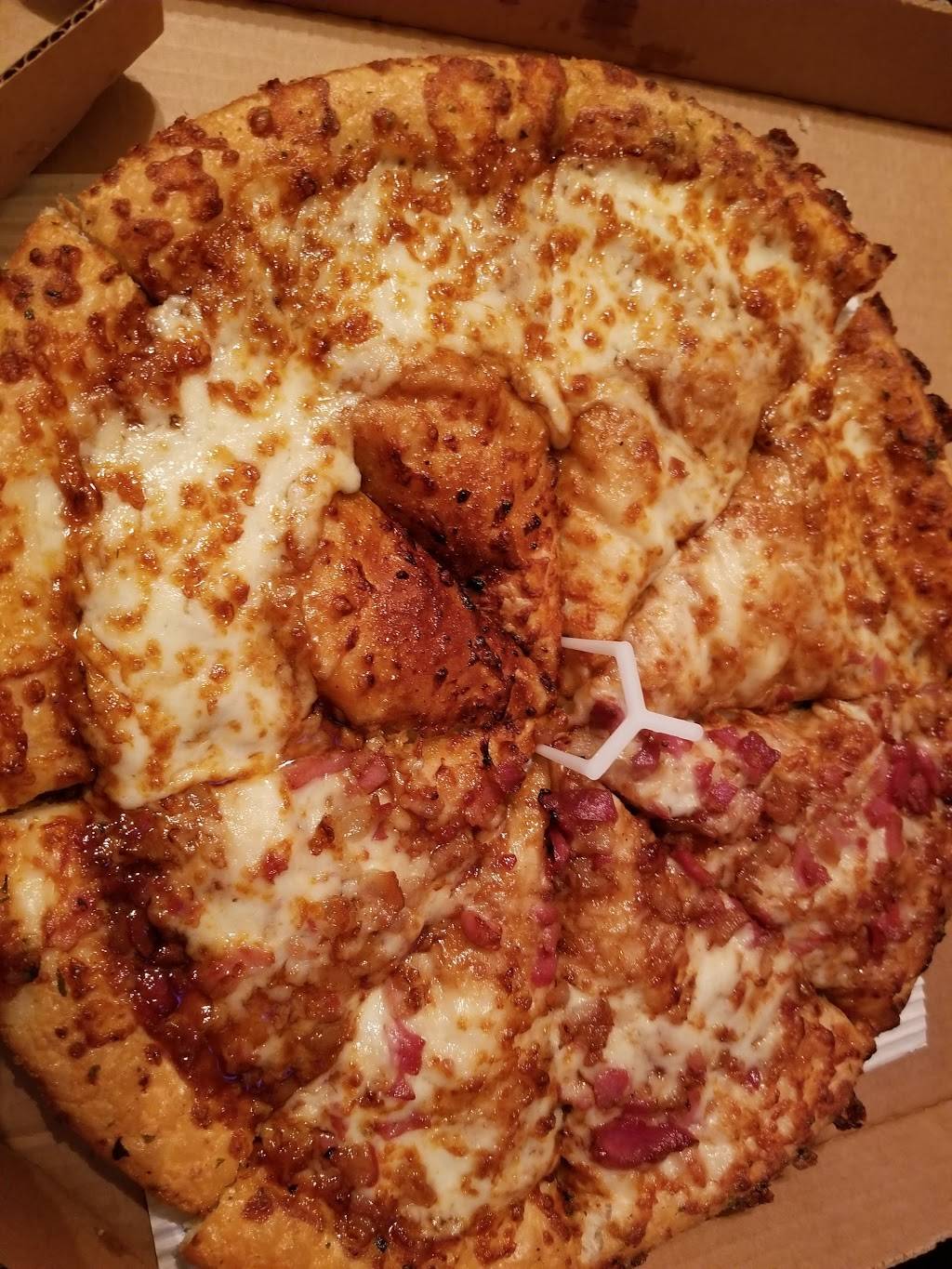 Pizza Hut Restaurant 7023 W Hillsborough Ave, Tampa, FL 33634, USA