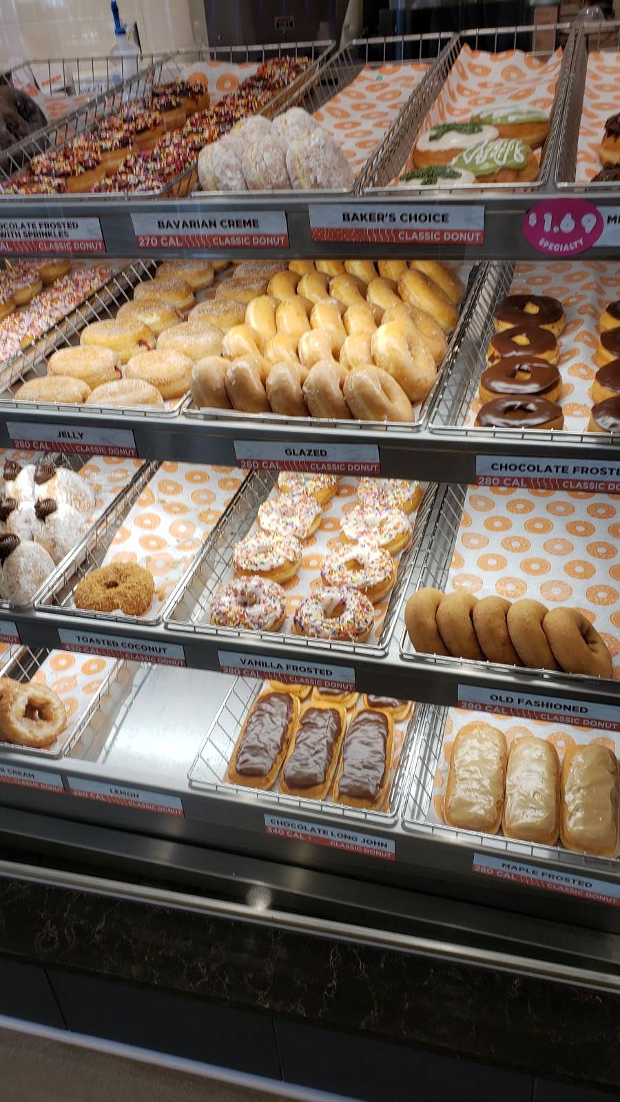 Dunkin | bakery | 26905 Newport Rd Suite 100, Menifee, CA 92584, USA | 9517238123 OR +1 951-723-8123