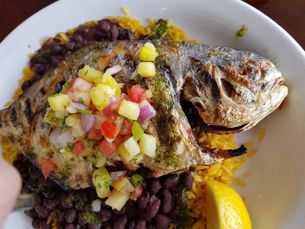 The Dock At Crayton Cove | restaurant | 845 12th Ave S, Naples, FL 34102, USA | 2392639940 OR +1 239-263-9940