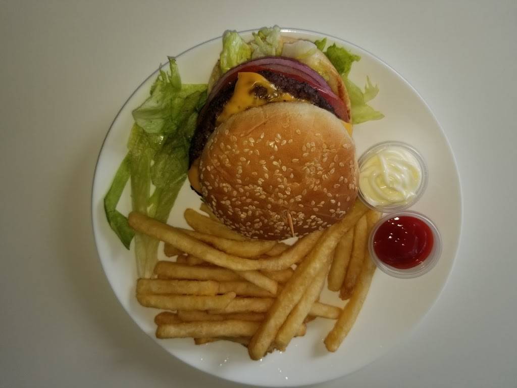 Restaurant DZ Taouk | meal delivery | 2260 Rue Fleury E, Montréal, QC H2B 1K6, Canada | 5143836223 OR +1 514-383-6223