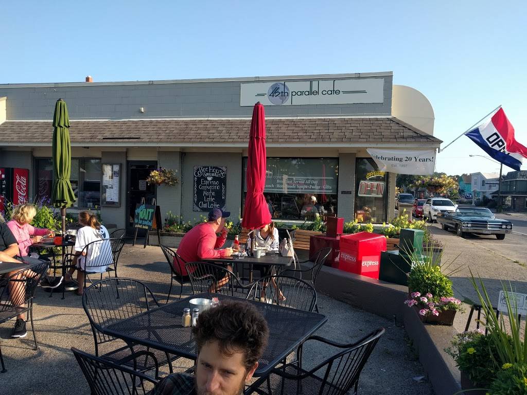 45th Parallel Cafe | 102 W Broadway, Suttons Bay, MI 49682, USA