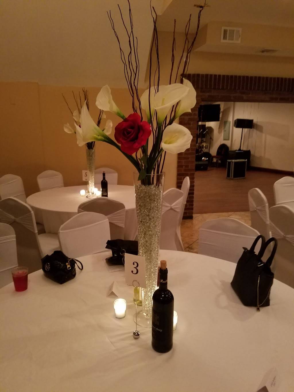 The Gallery Banquet Room | restaurant | 293 Van Duzer St, Staten Island, NY 10304, USA | 7182732200 OR +1 718-273-2200