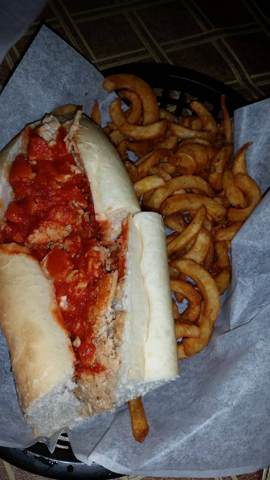 Tonys Family Ristorante And Pizzeria | restaurant | 460 W Penn Ave, Robesonia, PA 19551, USA | 6106935720 OR +1 610-693-5720