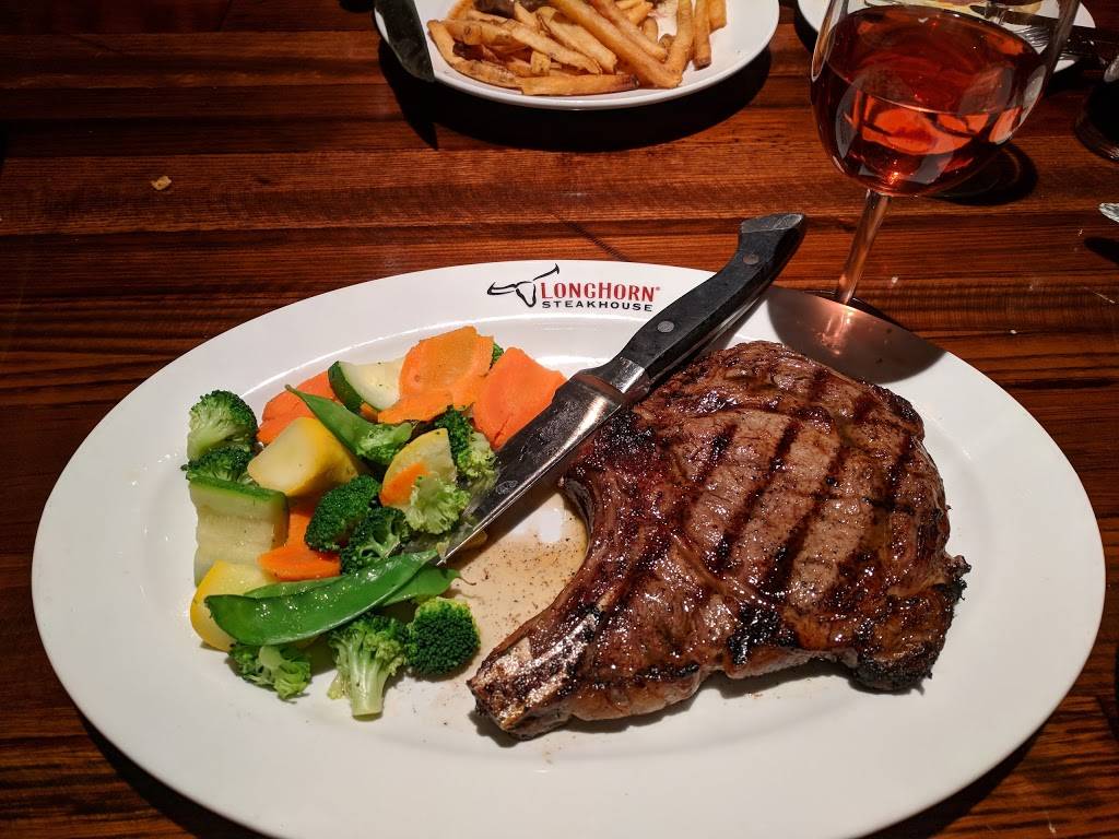 LongHorn Steakhouse Meal takeaway 160 NJ17, Rochelle Park, NJ