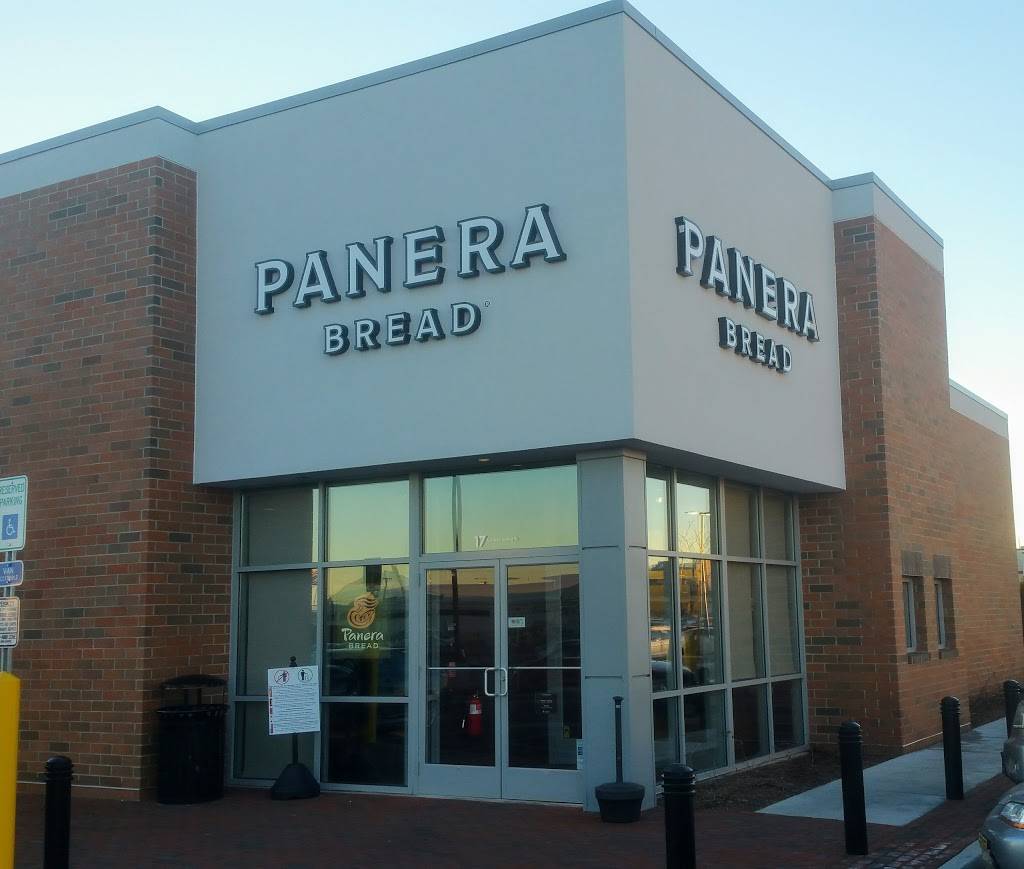 Panera Bread | cafe | 17 Teterboro Landing Drive, Teterboro, NJ 07608, USA | 2014269002 OR +1 201-426-9002
