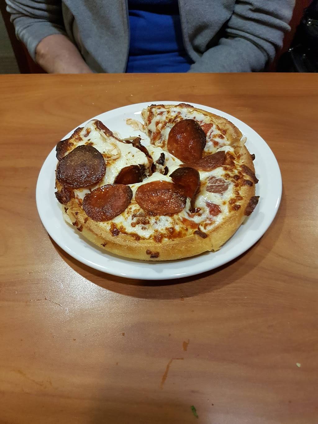 Pizza Hut Meal Delivery 1229 Pembroke St W Pembroke ON K8A 8M8   B3522dfbe5cb43caa998573263ff53f2  Canada Ontario Renfrew County Pembroke Pizza Hut 613 735 9330htm 