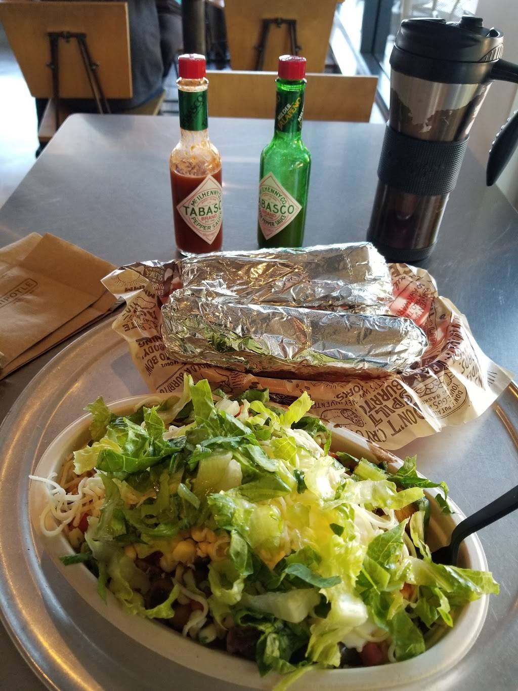 Chipotle Mexican Grill | restaurant | 13495 Poway Rd, Poway, CA 92064, USA | 8587489200 OR +1 858-748-9200