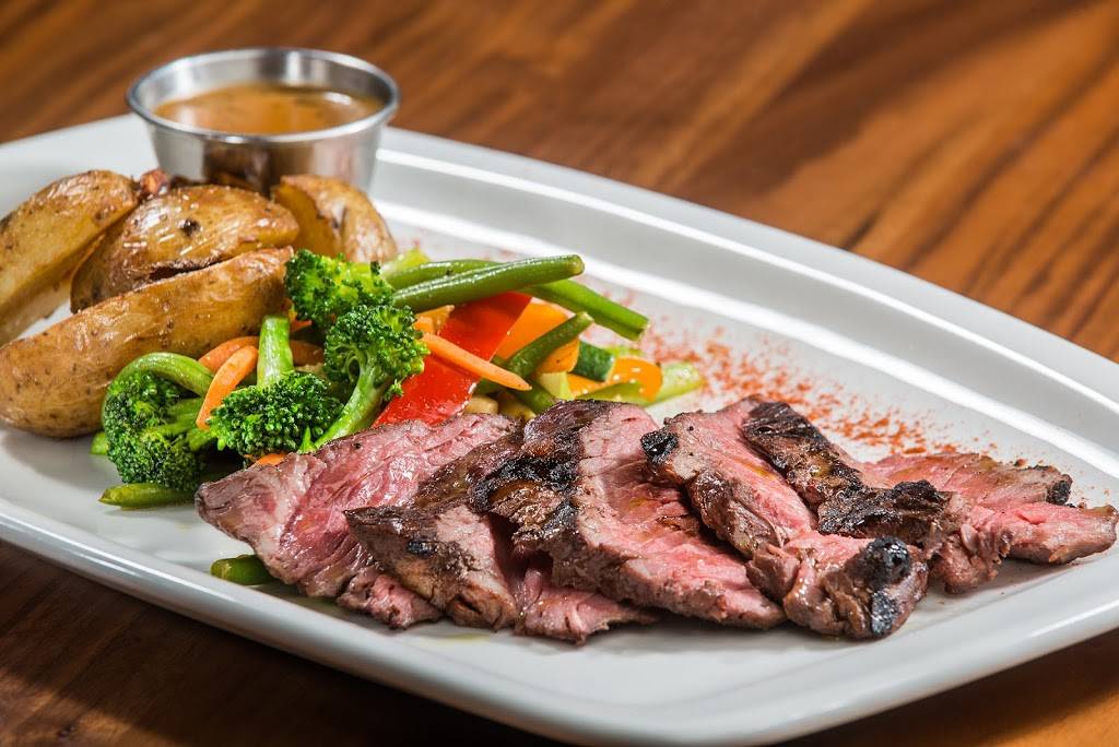 Restaurant Zibo! Anjou (Galeries dAnjou) | restaurant | 7999 Boulevard des Galeries dAnjou local L-01B, Anjou, QC H1M 1W9, Canada | 5149032509 OR +1 514-903-2509