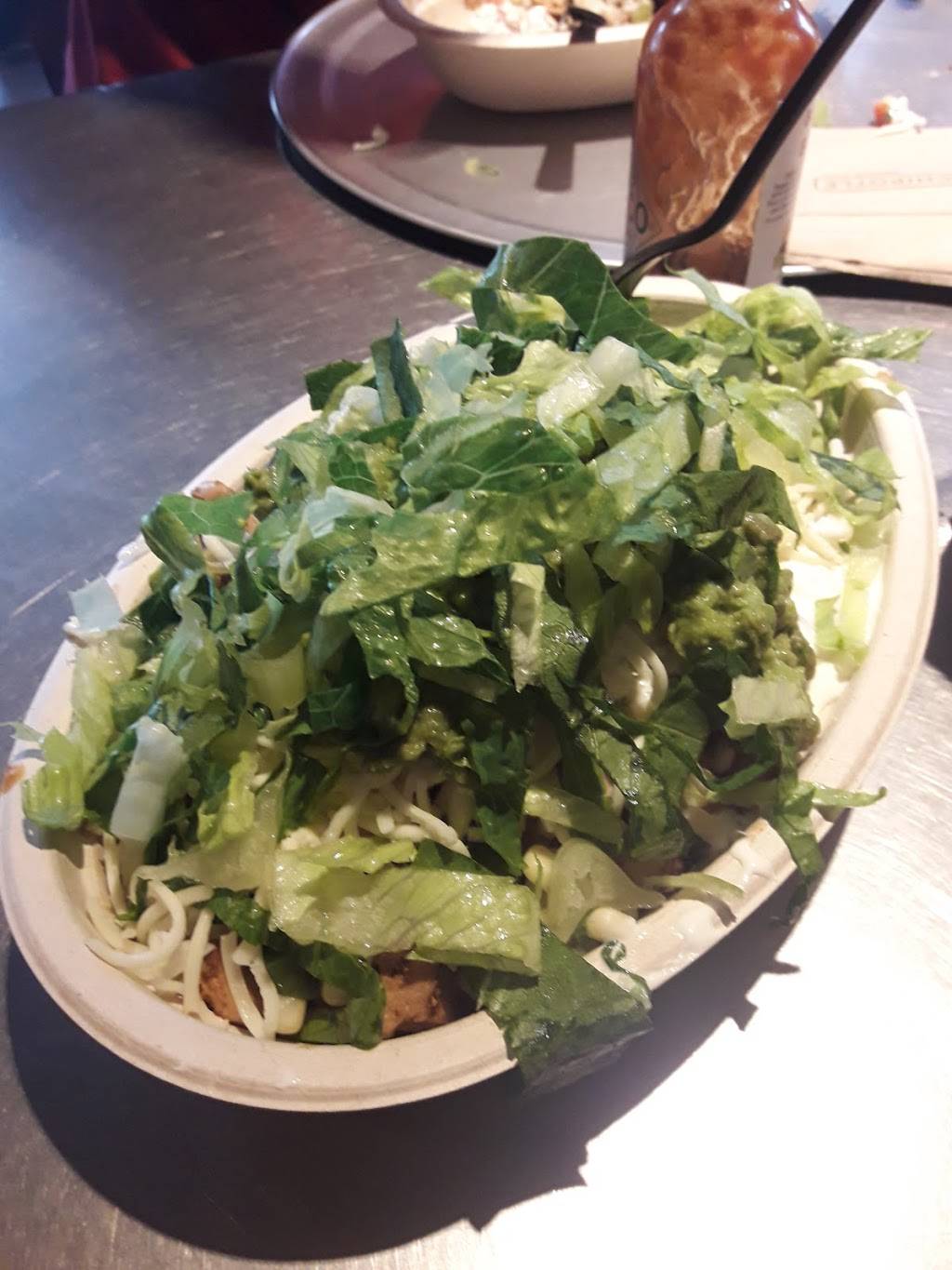 Chipotle Mexican Grill | restaurant | 8461 Leesburg Pike Ste A, Vienna, VA 22182, USA | 5713261608 OR +1 571-326-1608