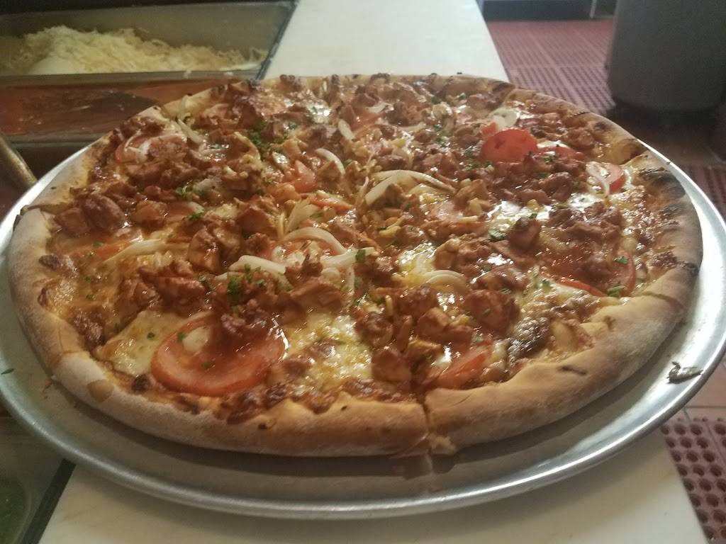 Topanga Pizza - Restaurant | 22994 Ventura Blvd, Woodland Hills, CA ...