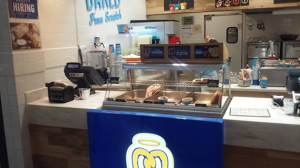 Auntie Annes | cafe | 1201 Hooper Ave #1018, Toms River, NJ 08753, USA | 7328187530 OR +1 732-818-7530