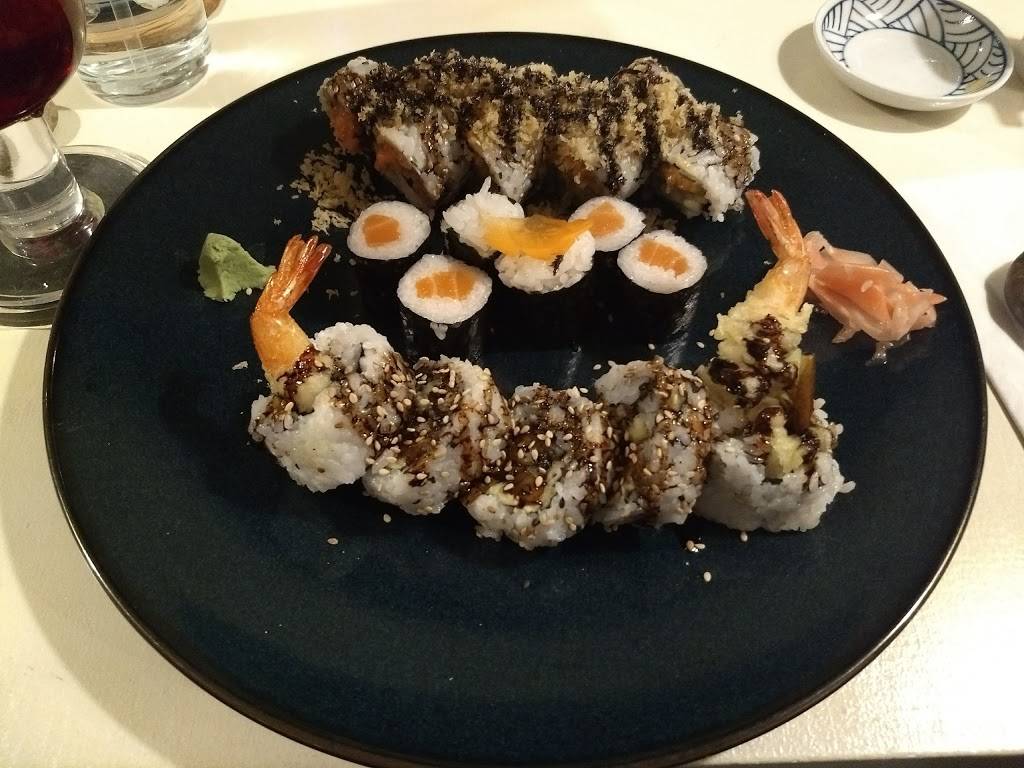 Sakura Japan Sushi & Grill | restaurant | 332 W Broadway, Waukesha, WI 53186, USA | 2624085681 OR +1 262-408-5681