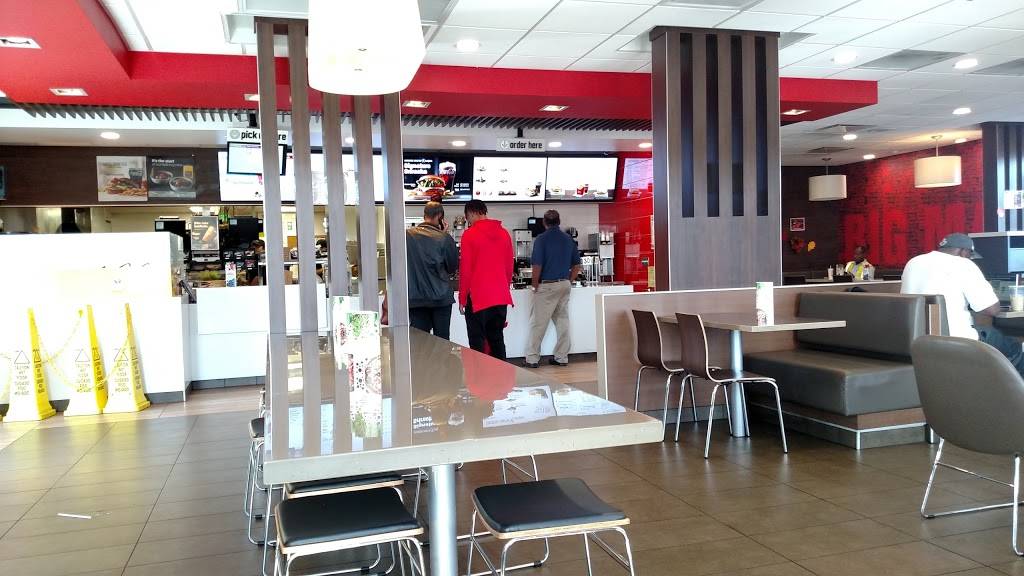 McDonalds | cafe | 8507 Artesia Blvd, Bellflower, CA 90706, USA | 5626346016 OR +1 562-634-6016