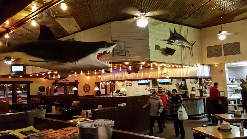 Joe's Crab Shack | 14025 E Evans Ave, Aurora, CO 80014, USA