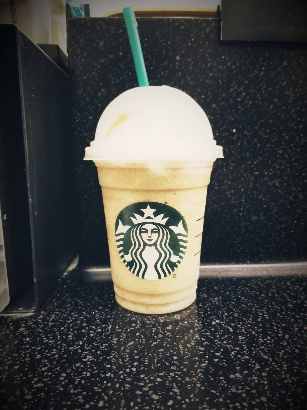 Starbucks | cafe | Space 12, 505 Quince Orchard Rd Space 12, Gaithersburg, MD 20878, USA | 3019872250 OR +1 301-987-2250