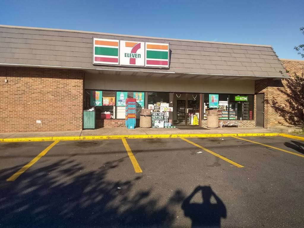 7-Eleven | bakery | 7 Maple Ave, Red Bank, NJ 07701, USA | 7327473456 OR +1 732-747-3456