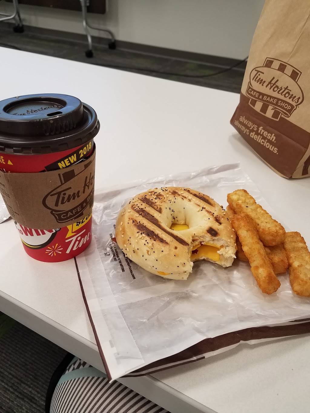 Tim Hortons | cafe | 1919 W Cook Rd, Fort Wayne, IN 46818, USA | 2604890735 OR +1 260-489-0735