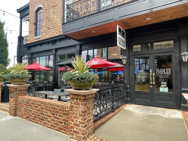 Roll On In - Crabapple Market, GA | restaurant | 12660 Crabapple Rd #120, Milton, GA 30004, USA | 6785801157 OR +1 678-580-1157